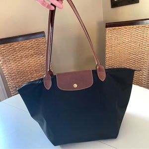 Longchamp Black Shopper Bag Medium